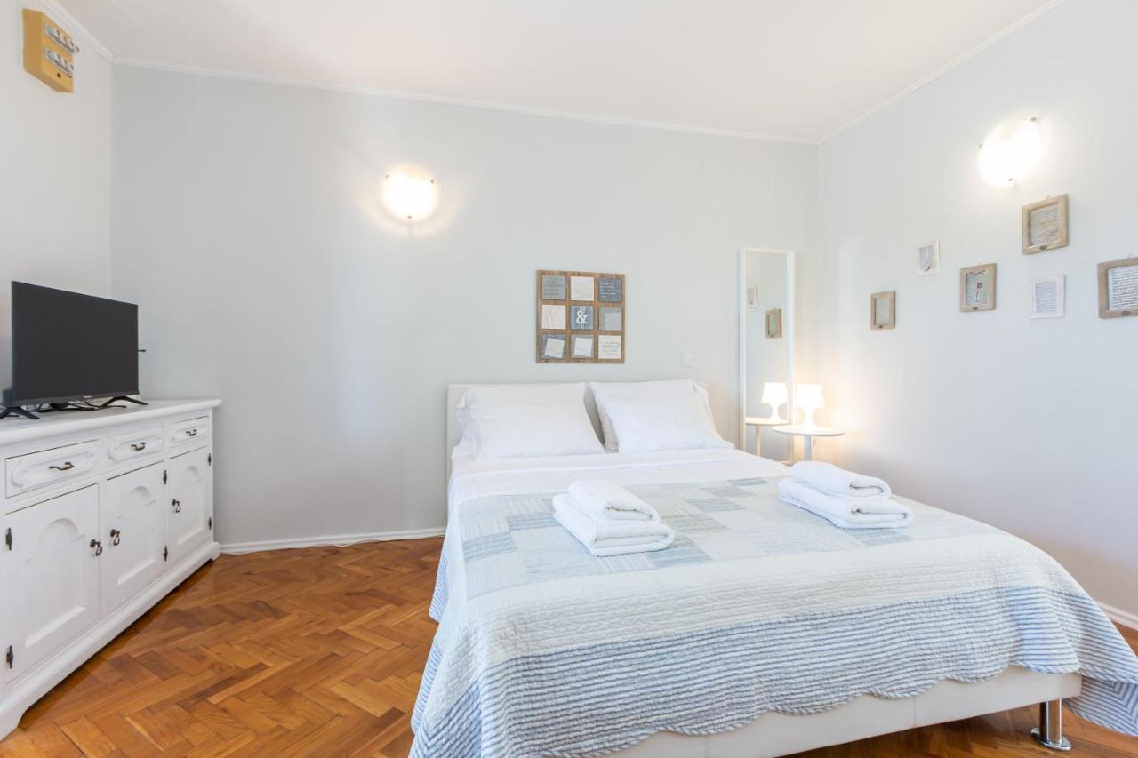 Apartments Vladan With Terrace Baška Екстериор снимка